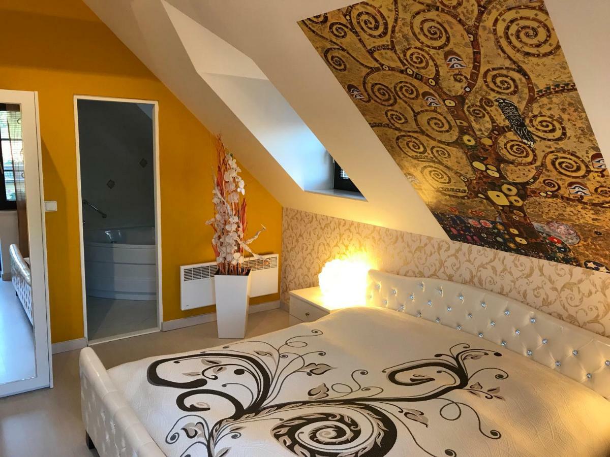 U Svateho Urbana Hotel Mikulov Buitenkant foto